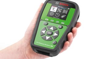 Esittelyssä uusi Bosch Tire Pressure Analyzer 400 -työkalu