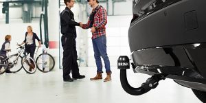 Brink-vetokoukku saatavilla lähes kaikkiin autoihin