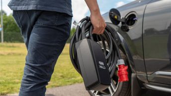 UUTUUS! CTEK Njord GO -sähköautojen latauslaite