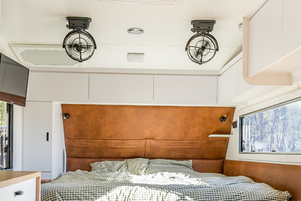 Kestävät Caframo-tuulettimet veneisiin ja matkailuautoihin