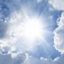 CarShades-häikäisysuojat suojaavat auringon porotukselta