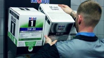 Helpot ja ekologisemmat Mobil Boxx -moottoriöljyn hanapakkaukset
