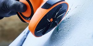 Osram ICEscraper on akkukäyttöinen jääkaavin