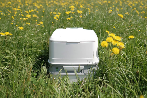 Porta Potti on helppo wc-ratkaisu mökille, veneeseen tai matkailuautoon