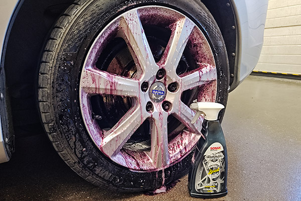 Ota SONAX Beast Vannepesuaine kaveriksi renkaanvaihtoon