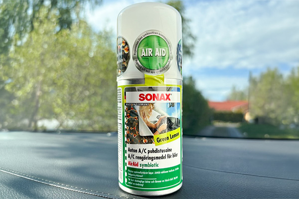 Hyvästi tunkkainen auto! Ota testiin SONAX Air Aid -ilmastoinnin puhdistaja
