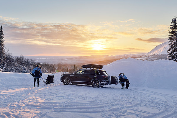 Auton pakkaus ja muut vinkit pääsiäisen reissuille
