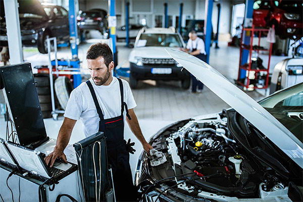 Auton akun koodaaminen BMS-järjestelmään