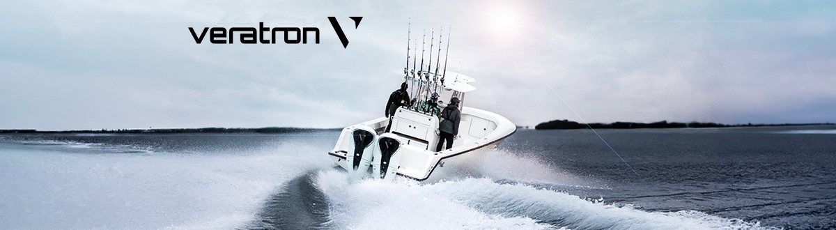 Veratron-logo ja vene merellä.